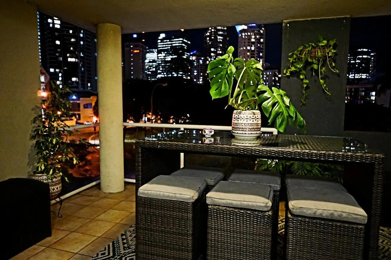 City/Valley Resort Apartment Brisbane